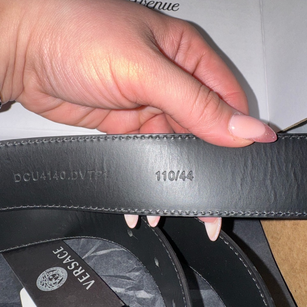 Versace La Medusa Black Belt with Medusa Buckle - Picture 2 of 5